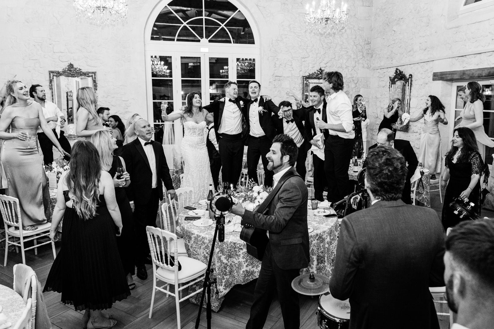11 Recommended Wedding Bands at Château Gassies