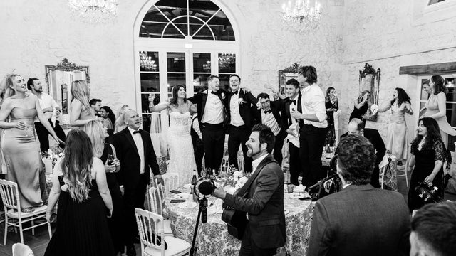 11 Recommended Wedding Bands at Château Gassies