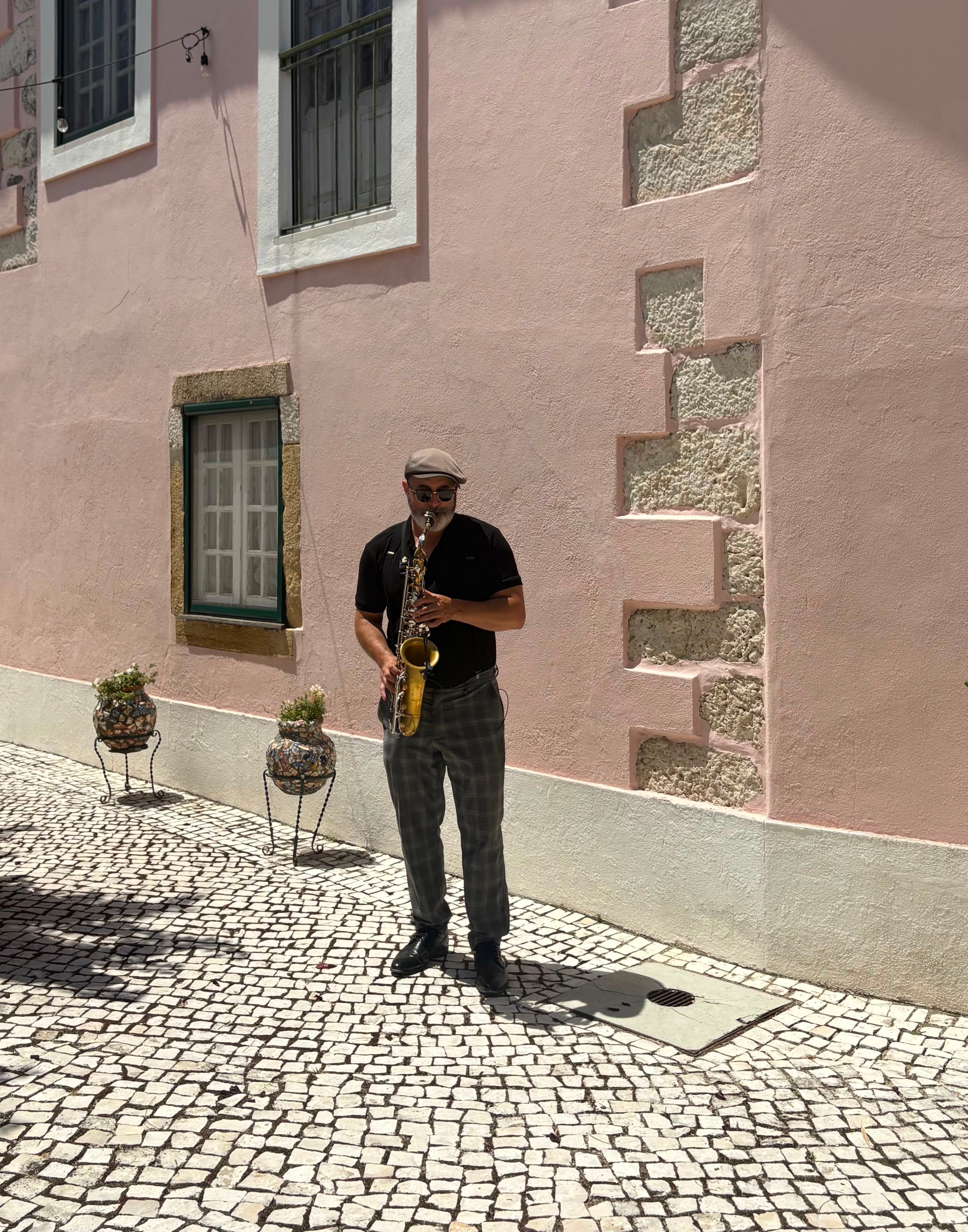 Photo 2 from review by Dmytro Kulyk